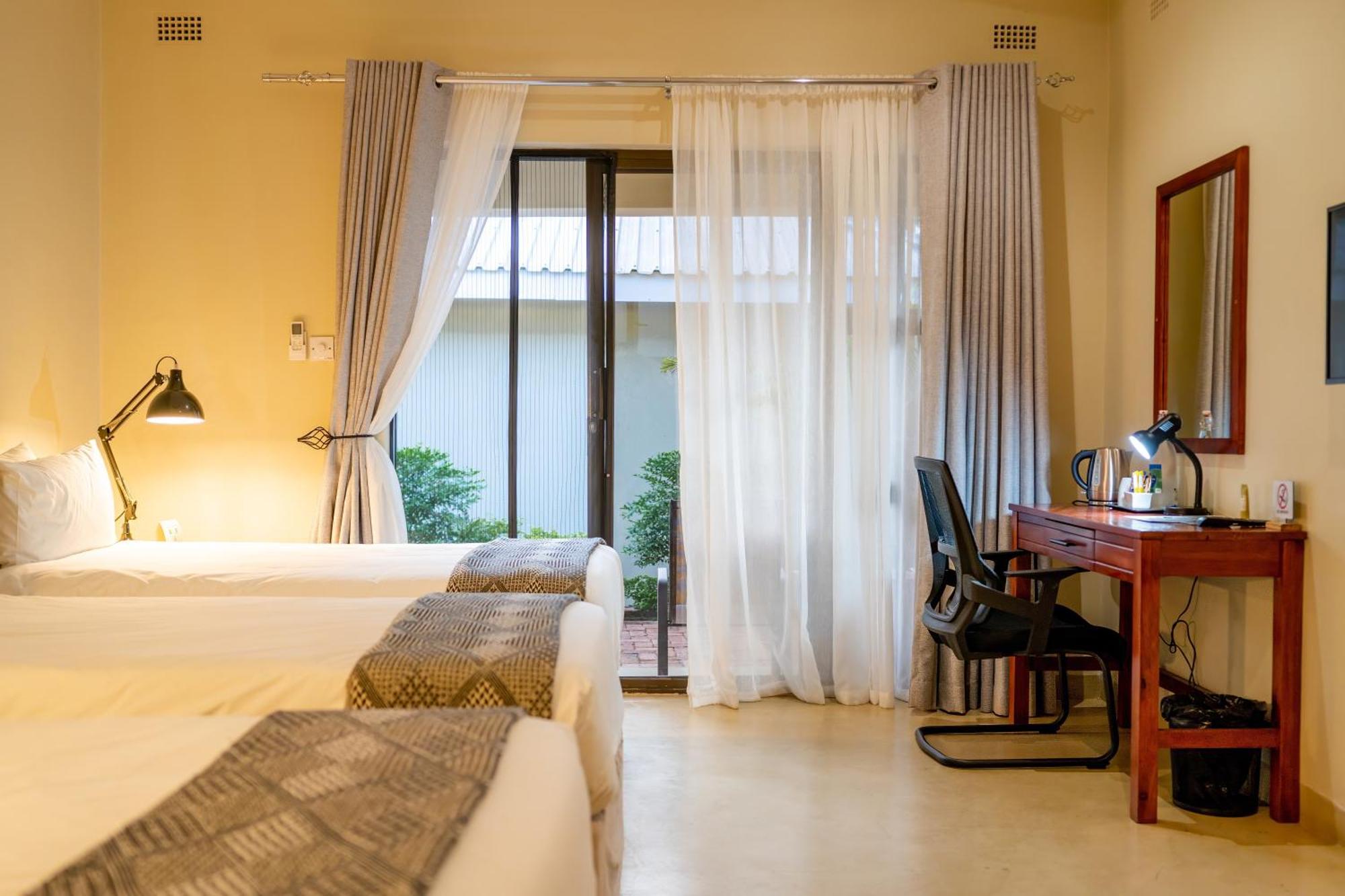 The Shrub Lodge Водопад Виктория Экстерьер фото