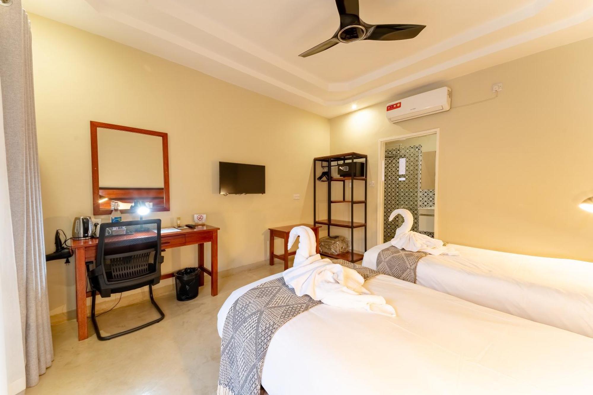 The Shrub Lodge Водопад Виктория Экстерьер фото